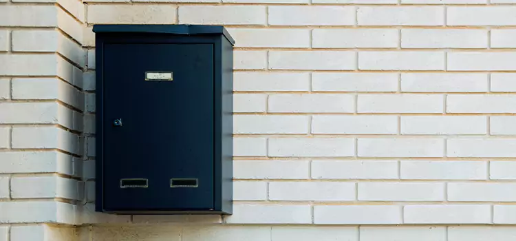 Mailbox Lock Repair Oviedo