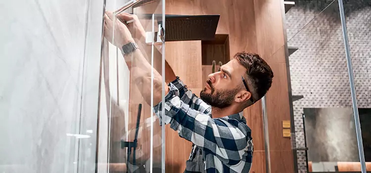 Replace Shower Doors with Frameless Oviedo