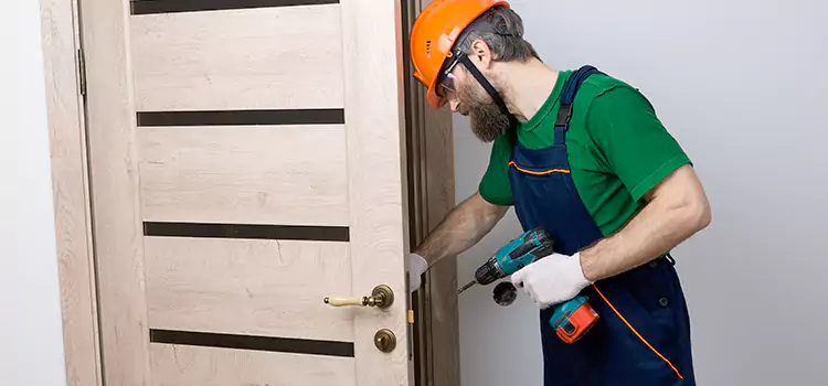 Replace Internal Door Handle with Lock Oviedo
