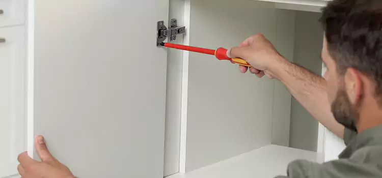 Screen Door Hinge Repair Oviedo