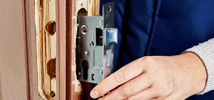 Garage Door Lock Replacement Oviedo
